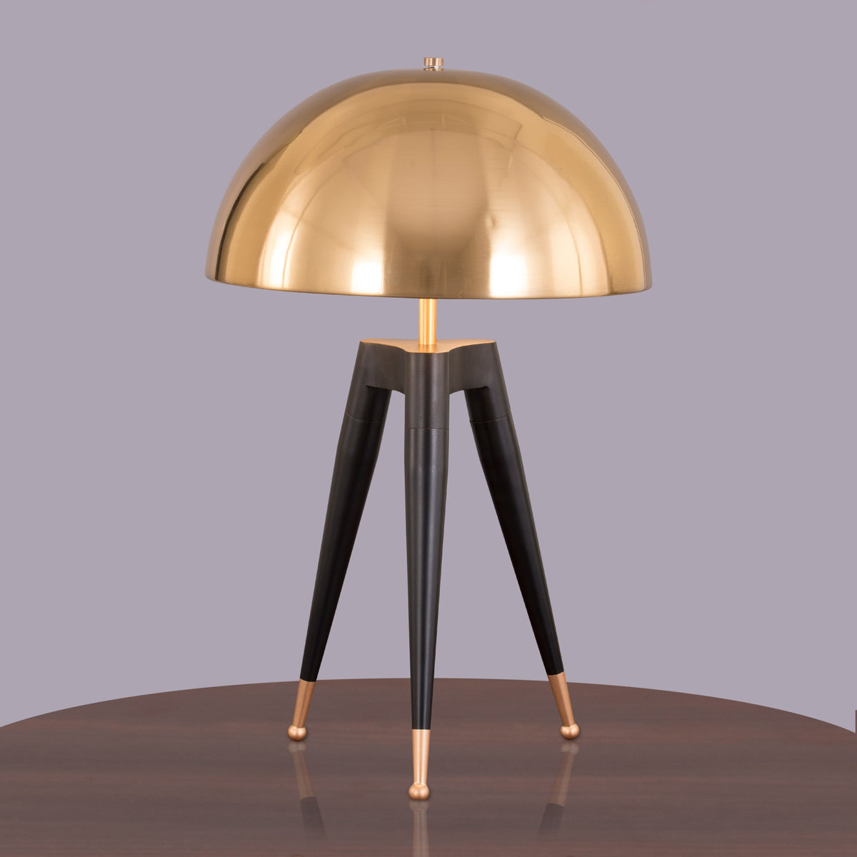White Teak Garden Of Eden Table Lamp Black and Gold