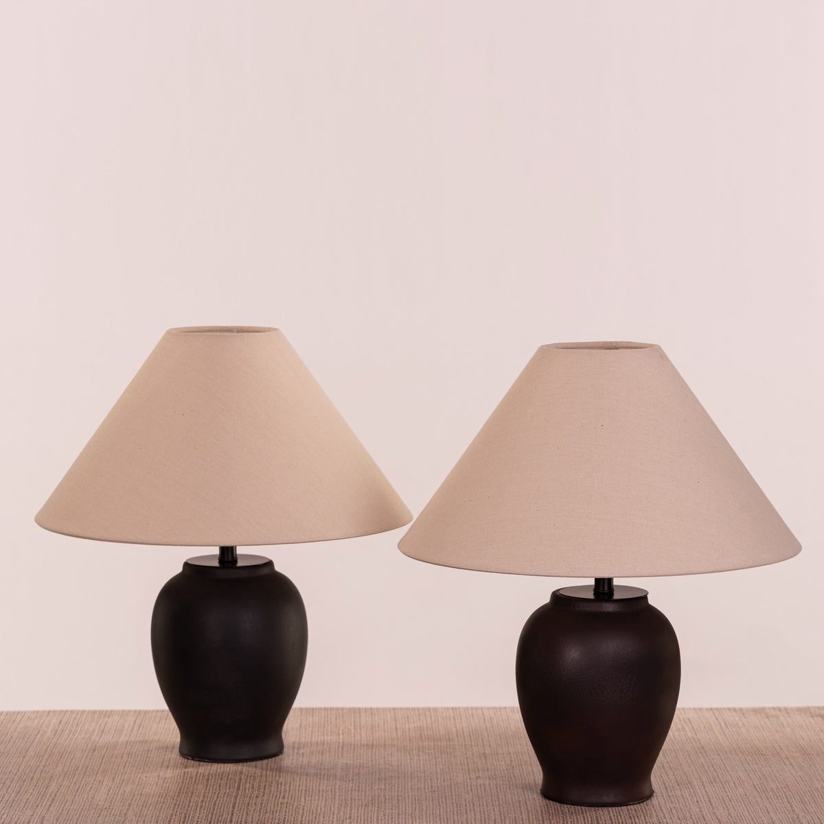 White Teak Shiro Ceramic Table Lamp Black and Beige
